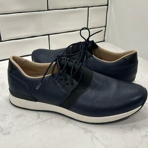 Vionic Carmen Storm Sneakers Size 9.5 Navy
